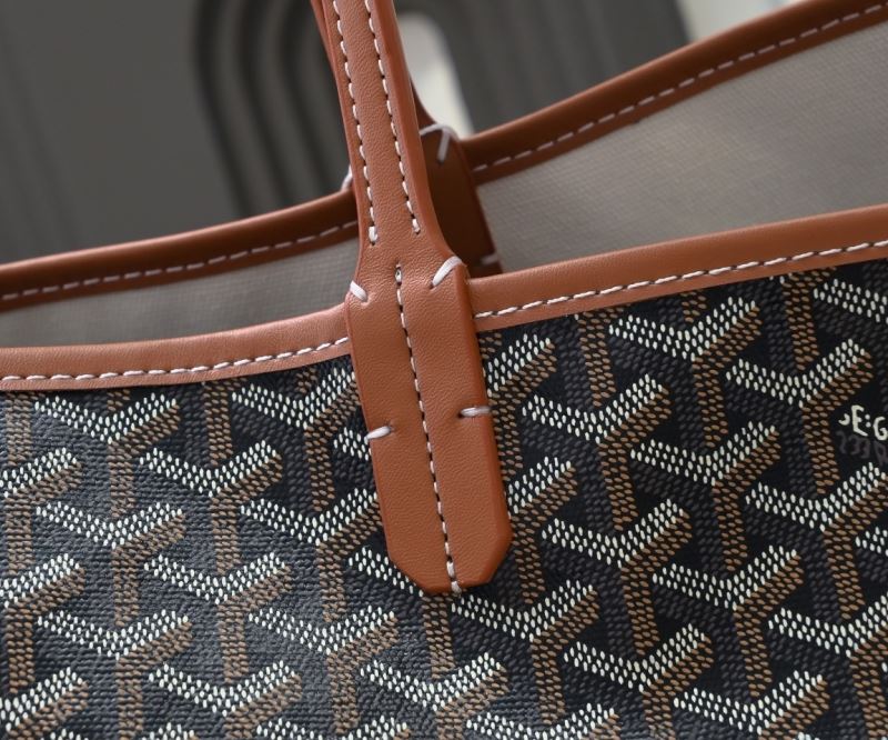 Goyard Shopping Bags